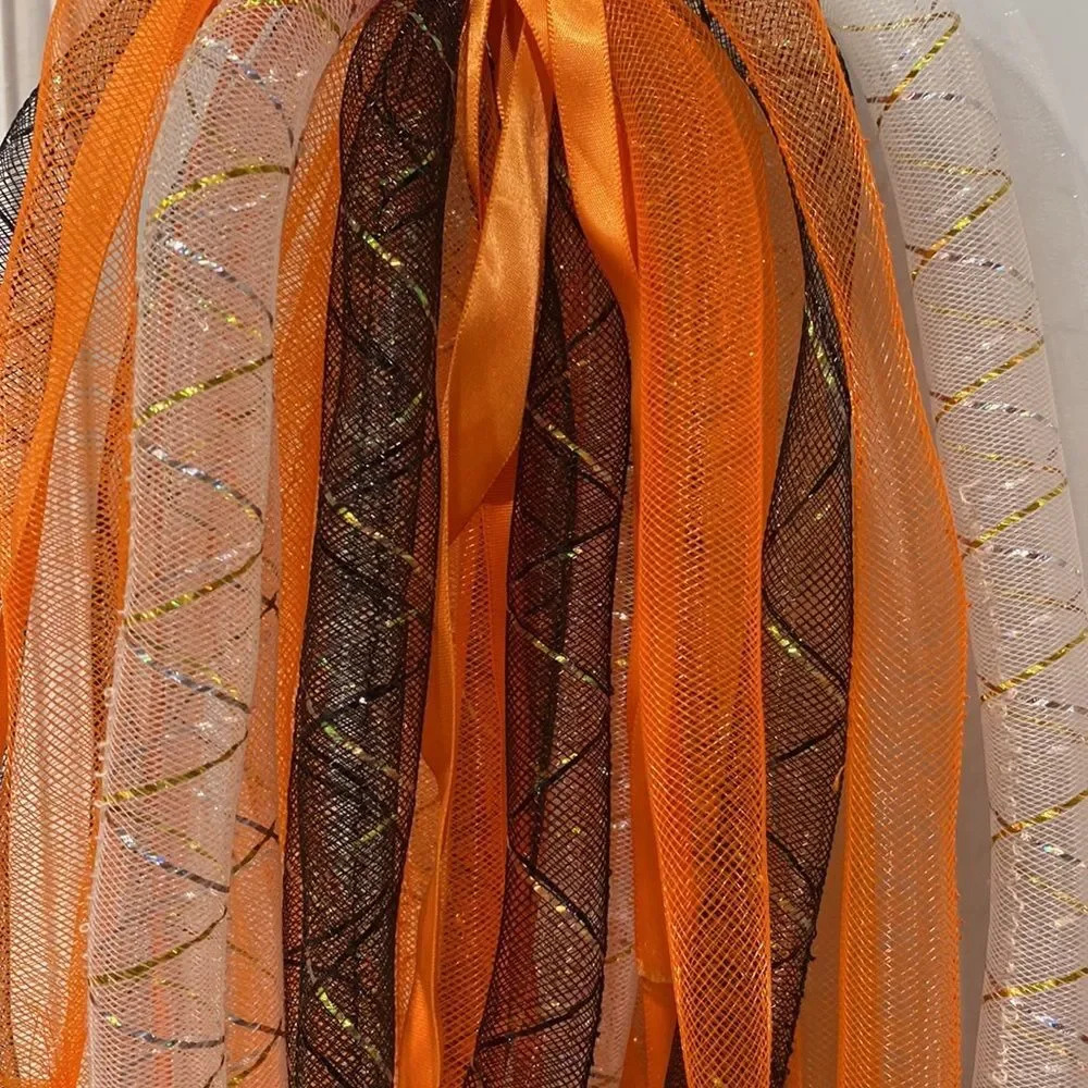 Orange White Black Sparkly Glitter Cyberlox Crin - Picture 3 of 3